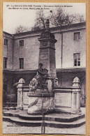 30570 / LA ROCHE Sur YON 85-Vendée Monument Mémoire Elèves Lycée Morts Pour Patrie 1916 De Evangéliste BLAY -N.G - La Roche Sur Yon