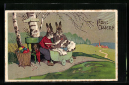 AK Familie Osterhase Mit Kinderwagen Auf Einer Bank  - Easter