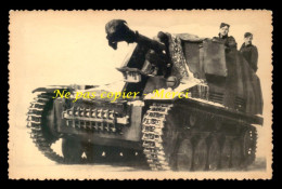 GUERRE 39/45 - CHASSEURS DE CHAR ALLEMAND HETZER  - CARTE PHOTO ORIGINALE - Guerra 1939-45