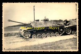 GUERRE 39/45 - CHASSEURS DE CHAR ALLEMAND JAGDTIGER - CARTE PHOTO ORIGINALE - War 1939-45