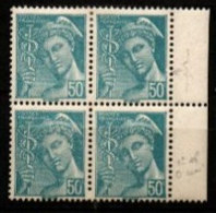FRANCE    -   1942 .  Y&T N° 549 * / **. Bloc De 4.   Cadre Brisé Du  2° / Valeur Maculée Du 3°, - Unused Stamps