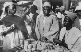 DAKAR - Au Marché Kermel - CPSM Petit Format - Senegal