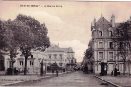 86 - Vienne - CHATELLERAULT -  La Rue Du Berry - Chatellerault