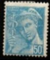 FRANCE    -   1942 .  Y&T N° 549 *. 2 Griffes  + I Absent - Unused Stamps