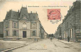 51 - Saint Menehould - La Caisse D'Epargne Et La Rue Victor Hugo - Animée - CPA - Voir Scans Recto-Verso - Sainte-Menehould