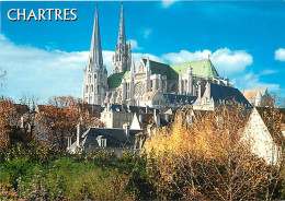 28 - Chartres - Cathédrale Notre Dame - Perspective Sur La Cathédrale Dominant La Ville - CPM - Voir Scans Recto-Verso - Chartres