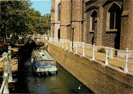 Pays-Bas - Nederland - Delft - Ingang Oude Kerk - Eglise - CPM - Voir Scans Recto-Verso - Delft