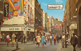 CPM- London - Carnaby Street , Ganton Str. Animation Commerces  * TBE - Autres & Non Classés