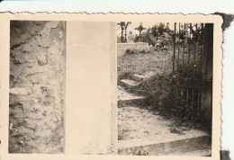 Foto Deutsches Soldatengrab Auf Altem Friedhof  - 2. WK - 8*5cm (69551) - Guerra, Militari