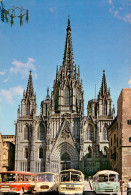 CPM- BARCELONE - La Cathédrale - Autocars De Tourisme * TBE - Barcelona