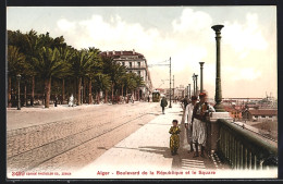 CPA Alger, Boulevard De La République Et Le Square, Tramway  - Algiers