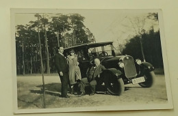 A Girl And Two Men By A Car - Old Photo - Automobile