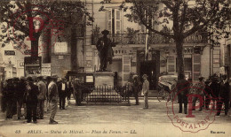 FRANCIA. FRANCE. ARLES. Statue De Mistral - Place Du Forum - Arles