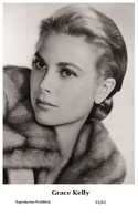 GRACE KELLY - Film Star Pin Up PHOTO POSTCARD - 61-62 Swiftsure Postcard - Entertainers