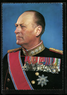 AK König Olav V. Von Norwegen In Uniform Mit Ordensspange  - Royal Families