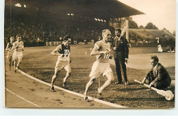Carte Photo - Match D'athlétisme France-Finlande à Colombes 1929 - Coureurs Finlandais Et Français - Atletiek