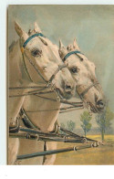Carte Gaufrée - Deux Têtes De Chevaux Blancs Attelés - Signée GK - Horses