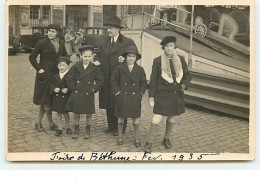 Carte-Photo - Une Famille à La Foire De BETHUNE Février 1935 - Manège - Bethune