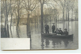 Carte Photo - COLOMBES - Entrée Du Stade - Inondations 1910 - Colombes
