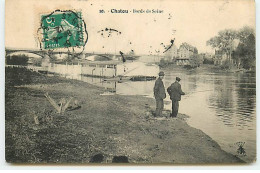 CHATOU - Bords De Seine - Un Homme Pêchant - Chatou