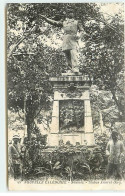 Nouvelle Calédonie - NOUMEA - Statue Amiral Oiry - Nouvelle Calédonie