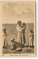 Liban - Eastern Family Life In The Field - Liban