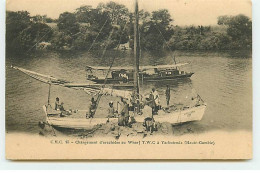 Haute-Gambie - Chargement D'arachides Au Wharf T.W.C. à YARBUTENDA - C.M.C. 15 - Bateaux - Gambia