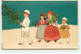 Bonne Année - Enfants Apportant Un Sapin - New Year