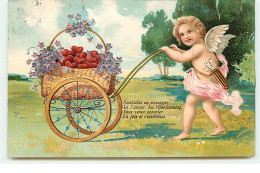Carte Gaufrée - Ange - Semblable Au Messager...l'espérance - Cupidon Poussant Une Brouette Remplie De Coeur Et De Fleurs - Engel
