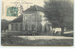LA VILLE-CHAMBLON - Ecole De Montfaucon - Autres & Non Classés