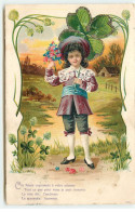 Carte Gaufrée - Ces Fleurs Expriment à Votre Adresse ... - Enfant Portant Un Trèfle Et Un Bouquet De Fleurs - Autres & Non Classés