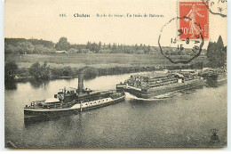 CHATOU - Bords De Seine - Un Train De Bateaux - Péniches Transportant Des Troncs D'arbre - Chatou