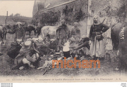 CPA  Guerre 14 Un Campement De  Spahis Marocains - Guerre 1914-18