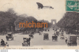 CPA  Theme  Transport  -paris  Avenue  Des Champs élysées - 1914-1918: 1ère Guerre
