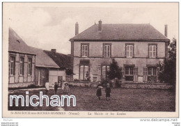 CPA 89  SAINT MAURICE  AUX  RICHES  HOMMES MAIRIE  ET LES  ECOLES  TB ETAT - Sonstige & Ohne Zuordnung