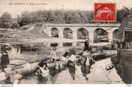 C P A  -  23  -    BONNAT    -  Pont A La Chatte  Lavendieres - Autres & Non Classés