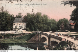 C P A  -  39 - DOLE -   Pont Sur Le Canal - Bourse Du Travail - Dole