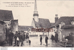 CPA 77 MOUY SUR SEINE Inondation 1910 On Attend Les Rescapés - Other & Unclassified