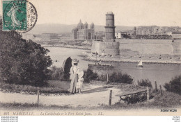 Cpa 13 Marseille Cathedrale  Et Fort St Jean  Tres Bon Etat - Alter Hafen (Vieux Port), Saint-Victor, Le Panier