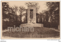 CPA   60  COMPIEGNE  FORET  CLAIRIERE  DE L'ARMISTICE  LE MONUMENT    TB ETAT - Compiegne