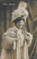 RD - Fritzi Schenke - 1912 - Femmes