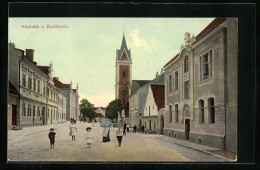 AK Hluboká U Ces. Budejovic, Marktplatz An Der Kirche  - Czech Republic