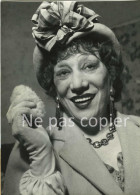 TONIA NAVAR Vers 1950 Actrice Comédienne Théâtre Photo 18 X 13 Cm - Personalidades Famosas