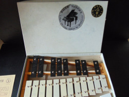 Xylophone " Bell Harmony " Dans Sa Boite ( 870 Gr ) - Strumenti Musicali