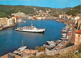 20 - Bonifacio - Du Haut De La Citadelle On Admire Le Port Des Pêcheurs Et L'Arrivée Du Courrier De Sardaigne - Bateaux  - Other & Unclassified