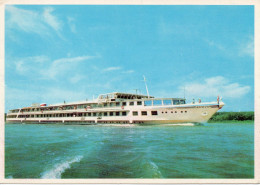 Sovietische Donauschifffahrt - Fahrgastschiff  DNEPR  (Company Issue) - Steamers