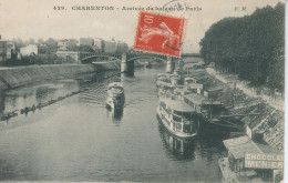 CPA Charenton Arrivée Du Bateau De Paris - Charenton Le Pont