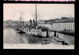 Cp, 29, Brest, L'avant Port, Sortie D'un Croiseur, Bateaux, Marine Nationale, Voyagée 1925 - Brest