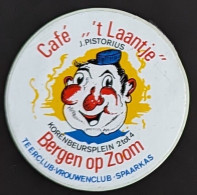 AUTOCOLLANT CAFÉ 'T LAANTJE - J. PISTORIUS - BERGEN OP ZOOM - PAYS-BAS NEDERLAND HOLLAND - Stickers
