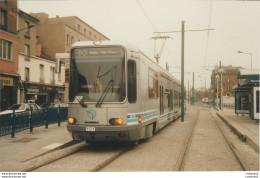 Photo Originale METRO De La RATP Ligne T1 Rame 101 Marché De Saint Denis Restaurant La Bellevue ? Le 26 Décembre 1992 - Treinen